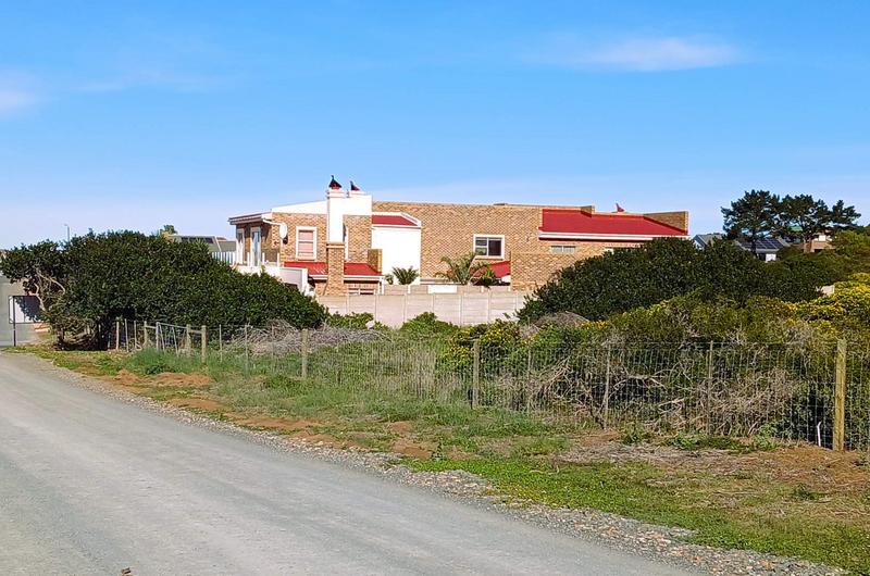 5 Bedroom Property for Sale in Stilbaai Wes Western Cape